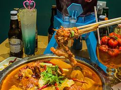 -街角等你.大连海鲜烧烤.经典铁板海鲜串(西安路店)