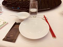 -HOMES上海本帮菜(襄阳公园店)