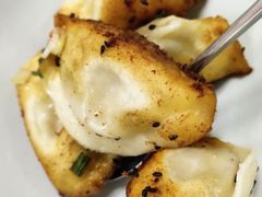 -香山胡记吴江路生煎(灵山路店)