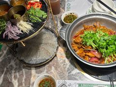 -禄婶鸡煲·打边炉