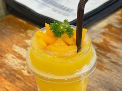 -Dang restaurant (patong phuket)