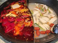 -鸿姐老火锅(疁城新天地店)