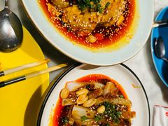 -渝信川菜 · 川味家常菜(财富购物中心店)