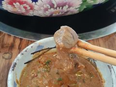 -毛辣果·贵州红酸汤牛肉火锅(西单店)