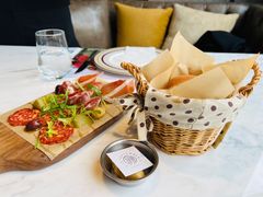 -九月里.自由花园餐厅