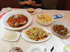 -毛家饭店(今洲广场店)