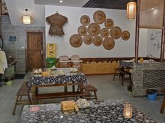 大堂-黄桷树曹家私房菜(江与城店)