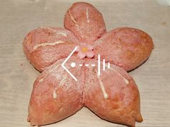 樱花白桃乳酪软欧包-奈雪的茶(苏宁广场店)