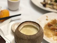 椰王炖燕窝-稻香海鲜饭店(第一国际店)