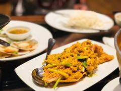 -Baan Ploy Samed Restaurant ร้านอาหารบ้านพลอยเสม็ด