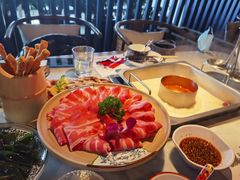 高钙鲜羊肉-尚尚仙·酸汤猪手·猪肚鸡火锅(华联万柳购物中心店)