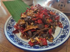 -蜗牛小馆醉乡民谣云南菜(惠新西里店)