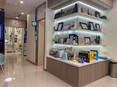 -维乐口腔(美维云门诊陆家嘴店)