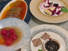 -浅深(世茂滨江精品店)