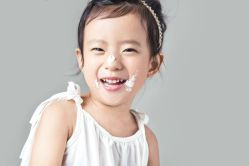 -小鬼当佳儿童摄影(河北保定店)