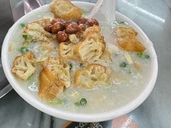 艇仔粥-穗银肠粉店(东川路店)