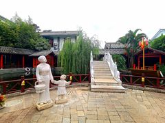 -香麒园·过桥米线·南湖雅宴