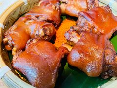 金牌烤猪蹄-中8楼风尚云南菜(颐堤港店)