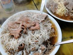 牛肉猪润米粉-维记咖啡粉面(福荣街店)