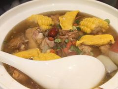 -江城小馆陕南妈妈菜·全球旅行餐厅(钟楼店)
