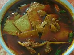 红油米线-老字号杨坡红油米线腊汁肉夹馍(东四道巷店)