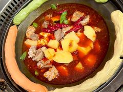 -围炉肉舍•炭烤活鳗•丹东海鲜烤肉(步行街店)