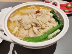 -桂满陇·手作小笼包&江南叫花鸡(中山公园店)