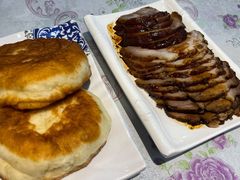 香酱热肘子-傅记酱肉