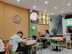 -何煲强·煲仔饭·啫啫煲顺德老字号(上下九店)