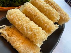 -鲜入围煮花胶鸡海鲜火锅