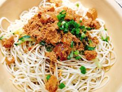 -鹤江桥·红油牛肉粉(SKP店)