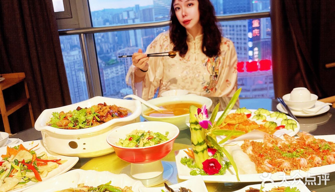 海鲜与私房菜最完美的结合[礼花]美味与创新可以兼得[加油]