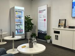 -TESLA 特斯拉(北京南四环中路特斯拉中心)