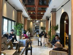 -MEEBO KAFEE米咖焙坊(虹桥路店)