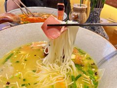 -芸南道·过桥米线(昆明老街旗舰店)