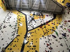 -问山MountQuest攀岩馆