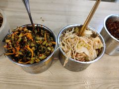 -巍山火巴肉饵丝(大理古城店)