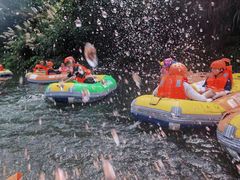 -雅鲁激流探险漂流