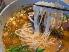 -SHAN山(前滩太古里店)