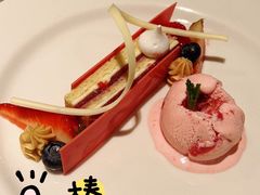 -松咖啡自助餐厅·松北香格里拉
