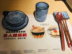 餐具摆设-舞漁日料美人胶原锅(陆家嘴中心店)