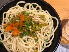 热干面-莲餐厅·湖北菜·藕汤是头牌(愚园路店)