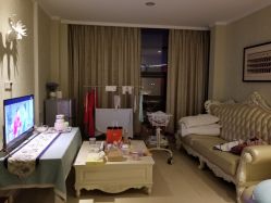 点击看大图 客厅-武汉百佳妇产医院