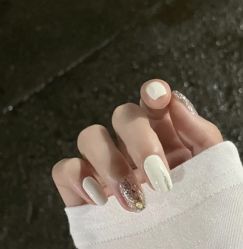 -MOE BEAUTY.皮肤管理中心