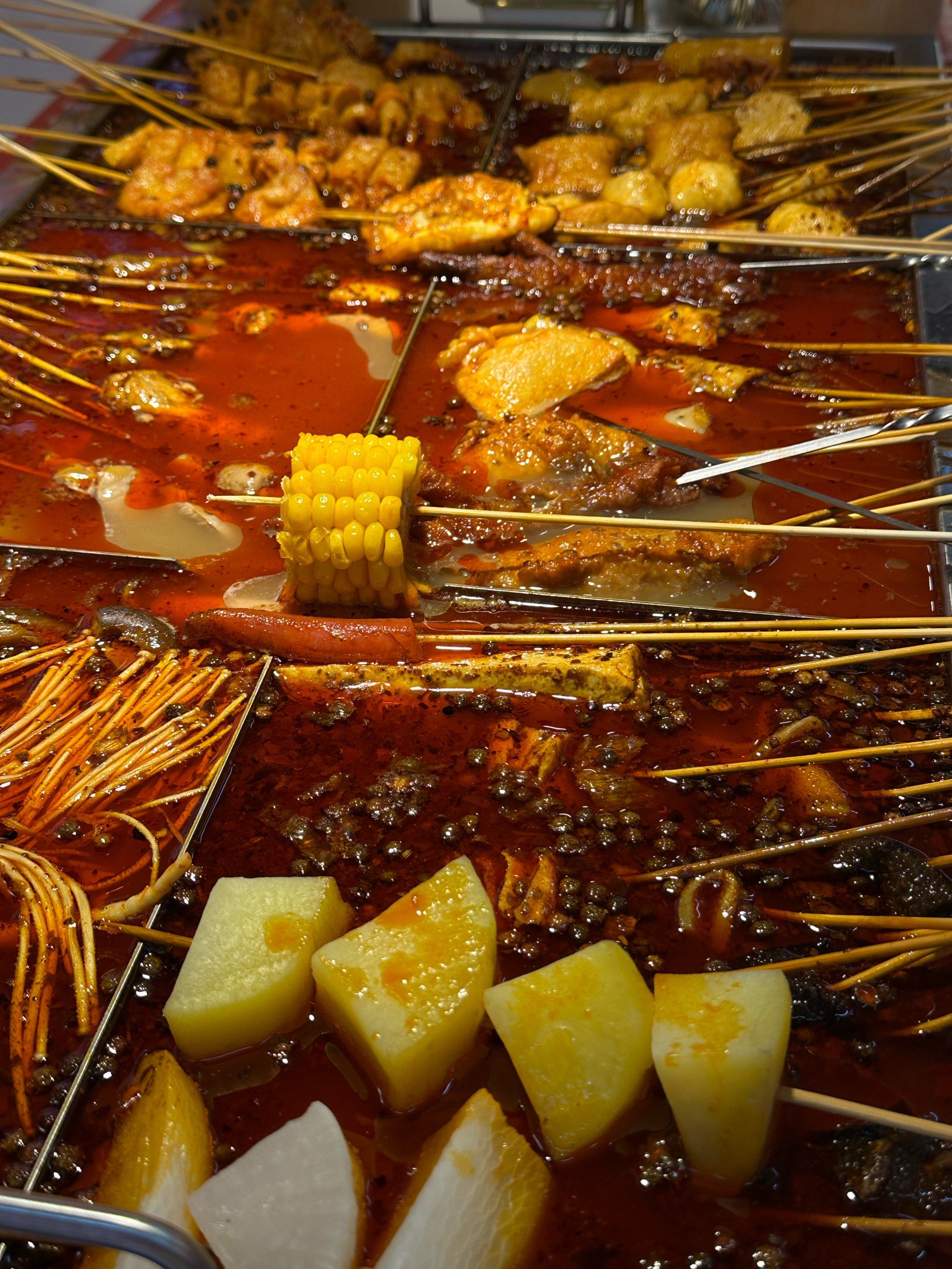 瑶小婶街边麻辣串