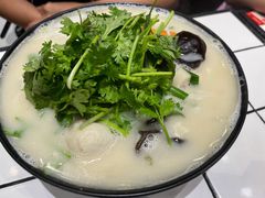 -肥汁米蘭香港米线(长宁来福士店)