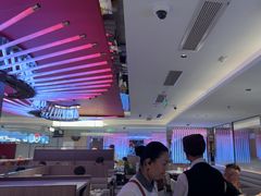 -海底捞火锅(杭州庆春路夜宵主题店)