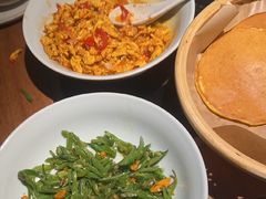 -吃饭皇帝大土家民族菜(荟聚店)