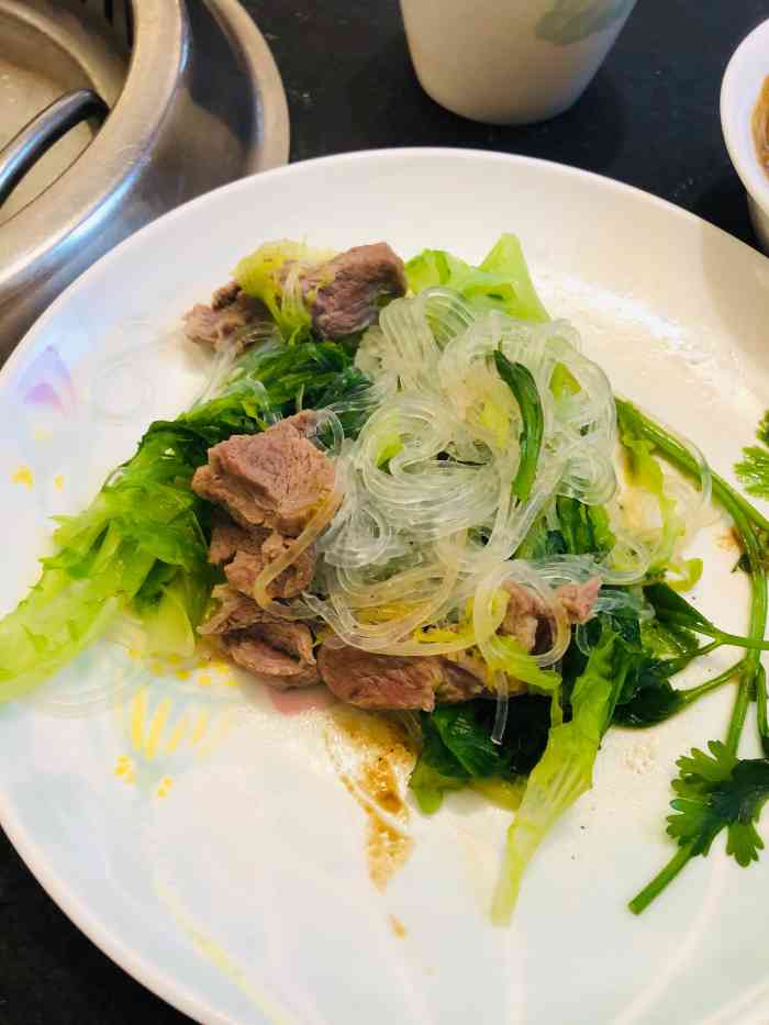 熹厨火锅(丰泽苑店)-"[薄荷]环境:环境还不错,每人一个小锅,.