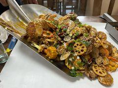 -1910老鲁味海鲜·戳子肉·青岛菜(金沙滩店)
